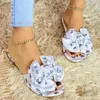 Pantoufles Mode Satin Soie Spot Bow Peep Toe Maison Femmes Sandales Corée Sans Lacet Chaussures Chambre Tongs 2021