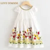 ラブDDMMガールズドレス夏の新しい子供用服の子供たちの甘い花の刺繍弓赤ちゃん衣装
