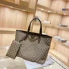 2022 Factory Wholesale New Model French summer textured printed trend one shoulder extra large 2W2D bags