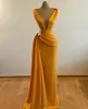 Orange Evening Dresses Light Sleeveless Plunging V Neck 2022 Sheath Peplum Custom Made Ruched Pleats Mermaid Prom Party Gown Formal Ocn Wear Vestidos estidos