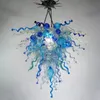 クリエイティブモダンなLEDシャンデリア手の吹きガラスランプ高級ブルー家具リビングルーム装飾ライトベッドルームシャンデリア