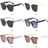Mode toppkvalitet polariserad glaslins klassiska solglasögon män kvinnor semester solglasögon med gratis fall och tillbehör 8228