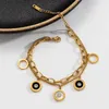 2022 Charm Armbänder für Frauen Neue Designer Luxus Berühmte Marke Schmuck Gold Edelstahl Schmuck Römische Ziffer Armband Bagu6836802