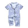 Pigiama per bambini estivi Set Pigiama per ragazzi Stitch Pigiama giraffa Sleepwear 2PCS Camicetta manica corta Top + Pantaloni notte Pigiama 211130