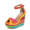 Sandalias de mujer Cuñas Zapatos de arco iris Niñas Plataforma colorida Colores Tobillo Hebilla Correa Damas Verano Bowknot Cáñamo Fondo Y0721