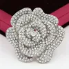 2,4 tums stor vintage silver ton Diamante kristaller Rose Brosch Luxury Design Bröllop Broaches Hot Selling Elegant Bröllop Pin