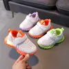 Neue Atmungsaktive Mesh Kinder Schuhe Leuchtenden Licht Kinder Turnschuhe Mode Herbst Baby Jungen Mädchen Haken Sport Schuhe 21-30 g1025