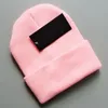 Projektant Mężczyźni Winter Solid Beanie Wysokiej Jakości Unisex Kobiety Dzianiny Bawełna Ciepły Kapelusz Klasyczne Sportowe Czaszki Czapki Panie Casual Outdoor Cap Czapki