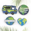 Pins, broches verdes terra amor coração esmalte Pins ambiental carro desenhos animados roupas grandes ecologia pino camisa saco lapela presente de emblema