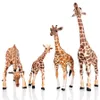 Figurines de girafa realistas com filhote de girafa, 2-7 "Modo Girafa Safari Animais Figuras Família Brinquedo Educacional Bolo Toppers C0220