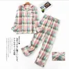 Pyjamas pour femmes grande taille S-XXXL vêtements dames flanelle coton maison porter costume automne hiver pyjamas imprimé à carreaux hauts de nuit 210928