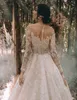 Elegante Trouwjurken met lange mouwen Kant geappliceerd pailletten Een lijn strand bruidsjurken Sweep Train Custom Made Vestidos de Novia