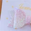 2.4 '' Glitter Leather Hair Bows Pearl Hair Clips för Princess Tjejer Handgjorda Hairgrips Hårtillbehör 307 U2