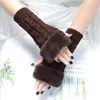 Luvas esportivas Mulheres tricotadas sem dedos Falas mais quentes do inverno de inverno de alta qualidade Brochet Lã luvas de lã