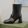 Quastenstiefel Frau Rindsleder Reißverschluss Metallschnalle Designer Stiefeletten 100% Leder Dame High Heels Mode Herbst Winter Dicker Absatz Damenschuhe Große Größe 35-40-42 Mit Box