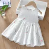 Humor Bear Girls Robe sans manches Summe Nouveau Mignon Broderie Imprimé Princesse Robe Enfant Enfant Vêtements Pour 2-6Y Q0716