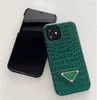 Luxo designer de couro casos telefone para apple 13 pro max 12 11 xs xr x 8 7 plus moda clássico capa traseira caso luxo escudo móvel