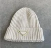 Модная шапка-бини для мужчин и женщин, кепки с черепом, теплая осенне-зимняя дышащая шапка, 7 цветов, кепка высокого качества1964432