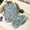 Lisacmvpnel leopard print kvinnor pajama set is silke mjuk touch långärmad kostym pyjamas 210809