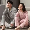 Hiver Couple Pyjamas Vêtements 100% Coton Chambre Vêtements de Nuit pour Femmes et Hommes Hombre Dormir Maison Pijamas PJ Coton Pyjamas Femme 211110