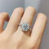 100% or blanc 18 carats excellente coupe diamant Test passé D couleur Moissanite bague de fiançailles bijoux classiques pour les femmes