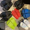 Mode-Designers Luxurys Sandalen Mens Dames Zomer Strand Slide Slippers Comfort Slippers Leren Breed Unisex Schoenen