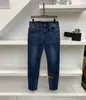 Neue Designer-Jeans für Herbst und Winter sind stilvolle, bequeme, leicht elastische Slim-Fit-Jeans von luxuriöser, hochwertiger Qualität für Herren299r