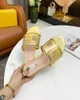 2021 Klassieke Dames Platte Sandalen Sexy Rode Brief Slippers Antislip Badkamer Bad Outdoor Strand Vrouwen Slippers 36-42 Met Doos