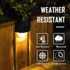 ソーラーライトフェンスミラーライト、デッキステップパティオトランジーガーデンコートヤード装飾のための1パック防水LED屋外壁照明