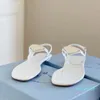 moda c Lüks kadın sandalet Kristal Buzağı deri kapitone Platform sandaletler ayakkabı Tasarımcısı Düz sandalias boyutu 35-41