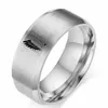 男性女性ジュエリーファンギフトのためのLiberty Flag Fingerの指輪の巨人の黒いスライバのステンレス鋼のリングのアニメ攻撃