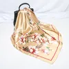 Szaliki Moda Kerchief Floral Print Silk Satin Scarf Dla Kobiet Kwadratowy Szal Hidżab Szalik Neckerchief Kobiety 90 * 90 cm Damskie