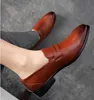 Luksusowe Krokodylowe buty Slip-on Płaskie Oxfords Mężczyźni Casual Fashion Piaded Toe Dress Buty Business Wedding Boots