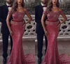 Sjöjungfrun röd glittrande klänningar från axel svep tåg Sashes Sequined Formal Dress Evening Prom Party Gowns Vestidos Vestiti da Sera