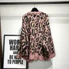 Kvinnors tröjor Kvinnor Heydress 2022 Leopardtröja Kvinnor O Neck Långärmad tröjor Vintage Loose Tops Korean Fashion Streetwear