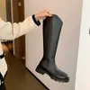 Falazoe Botas de equitação de couro genuíno feminino dedo do pé redondo zip marca de luxo joelho alto alto longo largo bezerro plus size 41-43