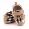 Småbarn pojkar casual skor antislip mjuk botten pläd canvas baby sneakers prewalker 0-18m