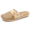 Tofflor Bambu vävda asiatiska gräs inomhus trägolv Silent Non-Slip Home Women Rattan Cool Shoes