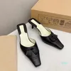 Luxury Brand Designer Trend Stiletto Sandaler Tofflor Retro Tassel Högklackat Hög Slippor Klassisk Kvinnor Skor Storlek 35-41