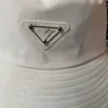 2021 Fashion Bucket Hat för män och kvinnor Mode Ny Classic Designer Kvinnor Hat Ny 20SS Höst Vår Fisherman Hat Sun Caps Drop Ship