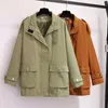 Kvinnors Trench Coats XXL ~ 5XL Safari Style Big Pocket Bomullstorlek Kvinna Höst Vinter Solid Färg Windbreaker Zipper Overcoat Tops B666