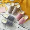 Pantoufles à semelles souples en coton pour femmes, pantoufles d'intérieur pour la maison, amoureux, chaussures de maison chaudes en peluche, diapositives de sol pour Couple d'hiver