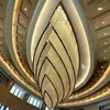 LED ovale personalizzato LED di cristallo grande lampadario lampade a sospensione per ufficio vendita hotel hall hall espositivi hall di lusso shape a forma di multi strati ingegneria plafoniera