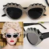 22SS Official Latest Womens Sunglasses 0781S Black Fashion Personality Cat Eye Frame with Sier Diamonds Shopping Party Glasses UV400 Designer Top Quality