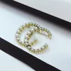 Full Pearl Brooch Luxury Designer Jewelry Stylish Letter Pin Suit Dress Classic Broochs Clothes Ornament Wedding Party High Qualit6960848