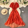 Retro Kvinnor Polka Dot Klänning Sommar Kortärmad Sexig V-Neck Ruffles Casual Dresses Ladies Koreanska Bandage Long Robe Vestidos 210525