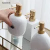 Nordic White Ceramic Dispenser Hand Sanitizer Zupa Butelka Strona główna Hotel Prasa Pusta Butelka Szampon Wilgoci Gold Naciśnij Y200407