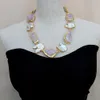 YYGEM Rosa Morganit, grobe, kultivierte weiße Keshi-Perle mit galvanisiertem Rand, goldfarbene Münzperlen, Wickel-Choker-Halskette, 55,9 cm