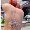 2021 Arrival Sparkling Luxury Jewelry Fan Pendant Full Shinning White 5A Zircon Gemstones Promise Women Wedding Clavicle Necklace Gift