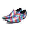 Regenbogen Farbe Herren Kleid Nieten Schuhe Für Männer Patent Leder Spitz High Heels Mode Party Schuhe Zapatos Para Hombre
